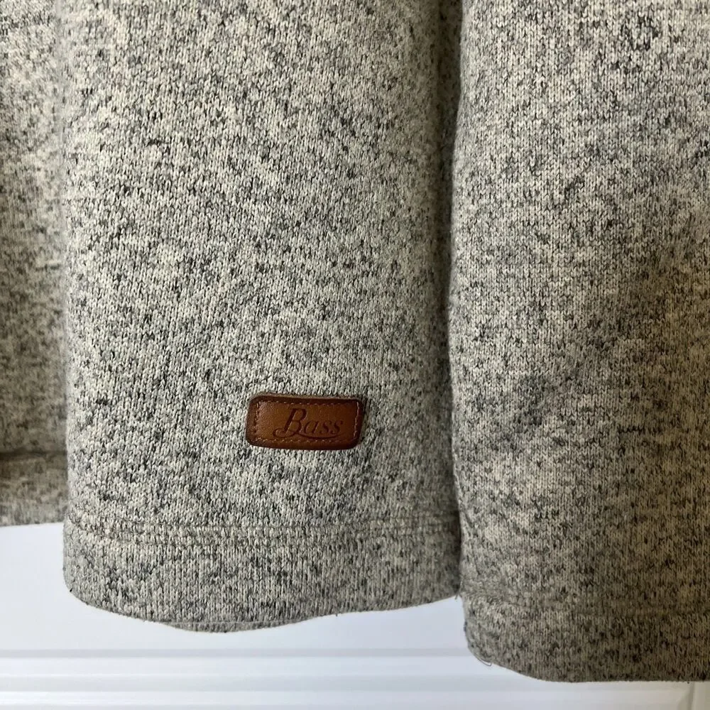 G.H. Bass & Co Henley Pullover Sweater Size Medium